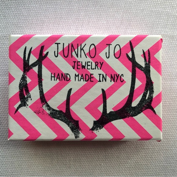 JUNKOJOJEWLRY Gold Filled 2-in-1 Ring – 5 1/2 /16mm - Picture 4 of 4